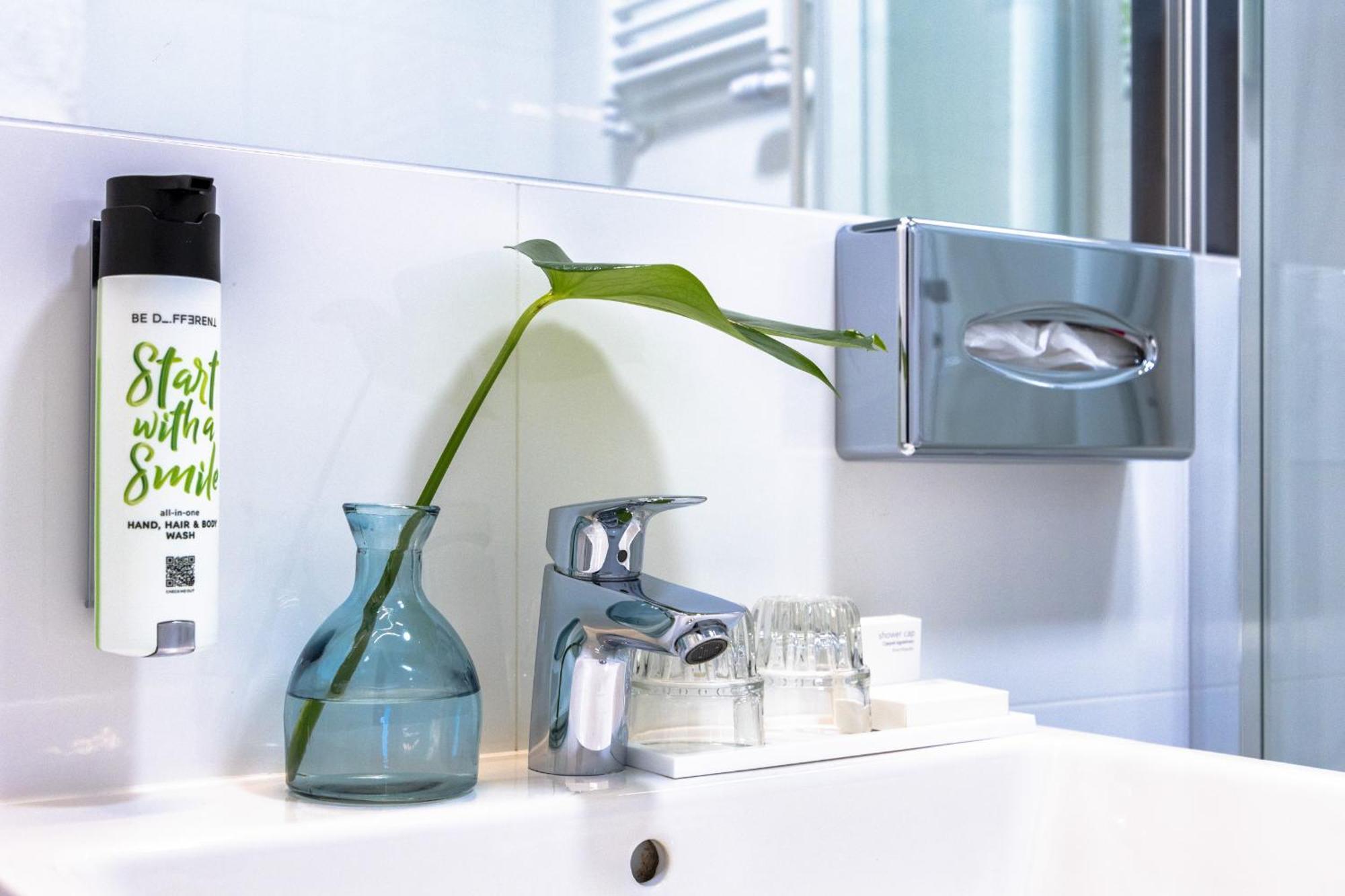 Deluxe Twin Room,1617455675:JPEG